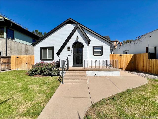 2615 W Caithness Place, Denver, CO 80211