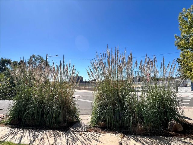 2615 W Caithness Place, Denver, CO 80211