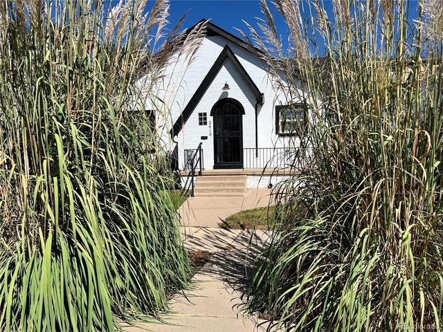 2615 W Caithness Place, Denver, CO 80211