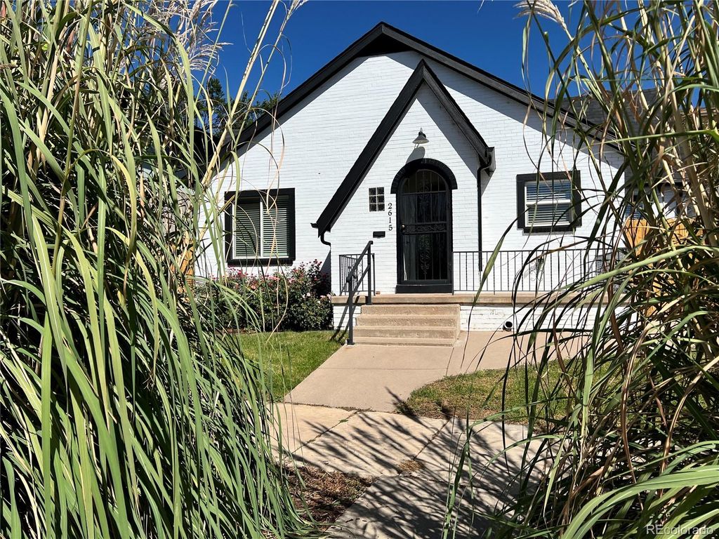 2615 W Caithness Place, Denver, CO 80211