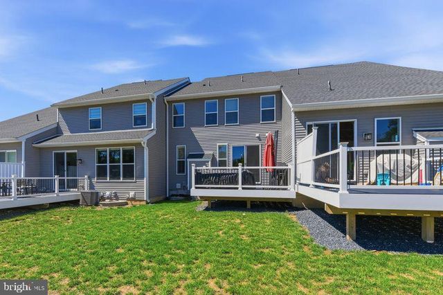 11 UMBRELL DR, Eagleville, PA 19403