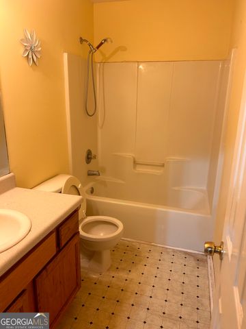 3901 Shearwater Drive, Macon, GA 31206