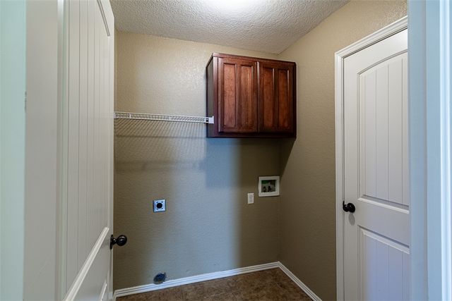 3814 Ridgepointe Avenue, Bentonville, AR 72712