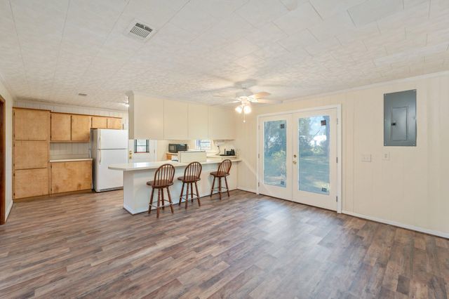 18040 US HWY 331 N, Defuniak Springs, FL 32433