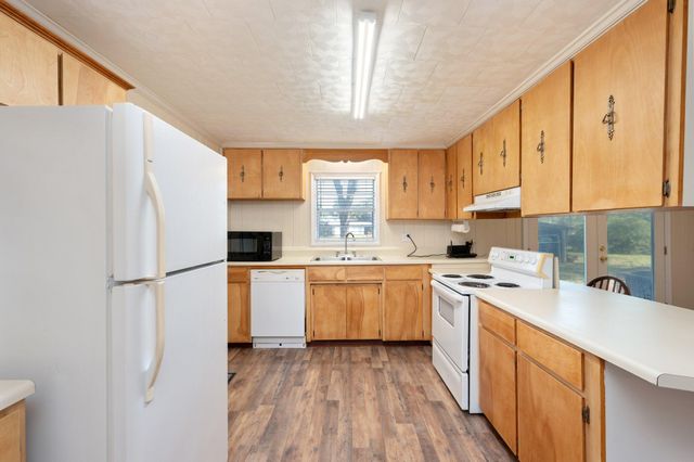 18040 US HWY 331 N, Defuniak Springs, FL 32433