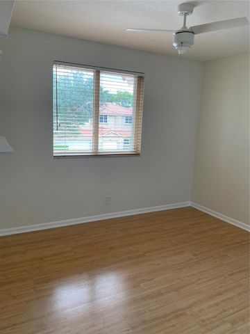 5743 NW 127th Terrace, Coral Springs, FL 33076