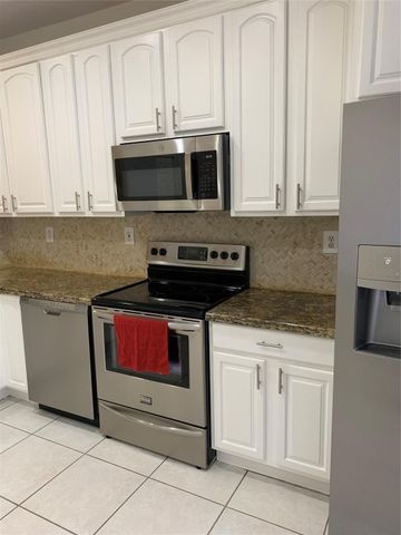 5743 NW 127th Terrace, Coral Springs, FL 33076