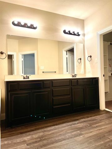 2713 Troutt Drive, Carrollton, TX 75010