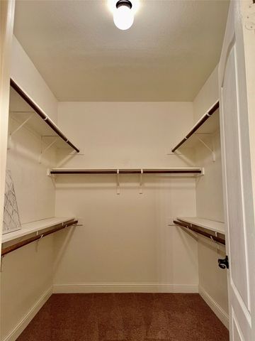 2713 Troutt Drive, Carrollton, TX 75010