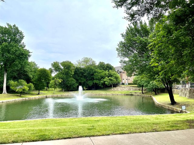 2713 Troutt Drive, Carrollton, TX 75010