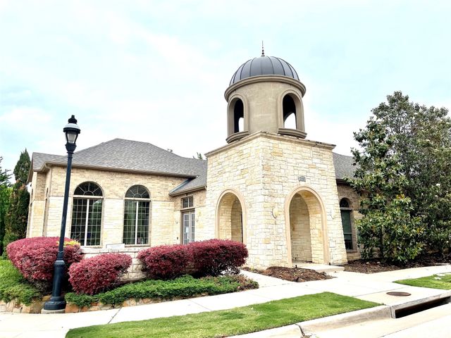 2713 Troutt Drive, Carrollton, TX 75010