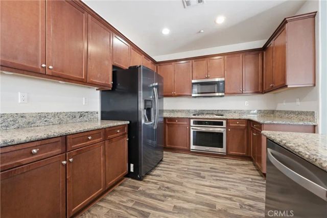 44040 Coral Drive, Lancaster, CA 93536