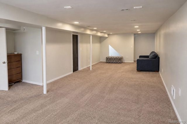 8465 Tinkler Road, Sterling Heights, MI 48312