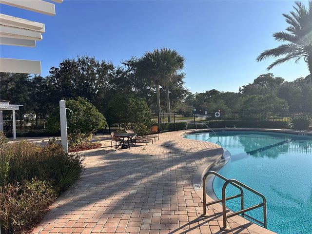 12222 COUNTRY WHITE CIRCLE, Tampa, FL 33635