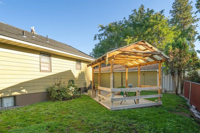 1105 W 23rd Ave, Spokane, WA 99203