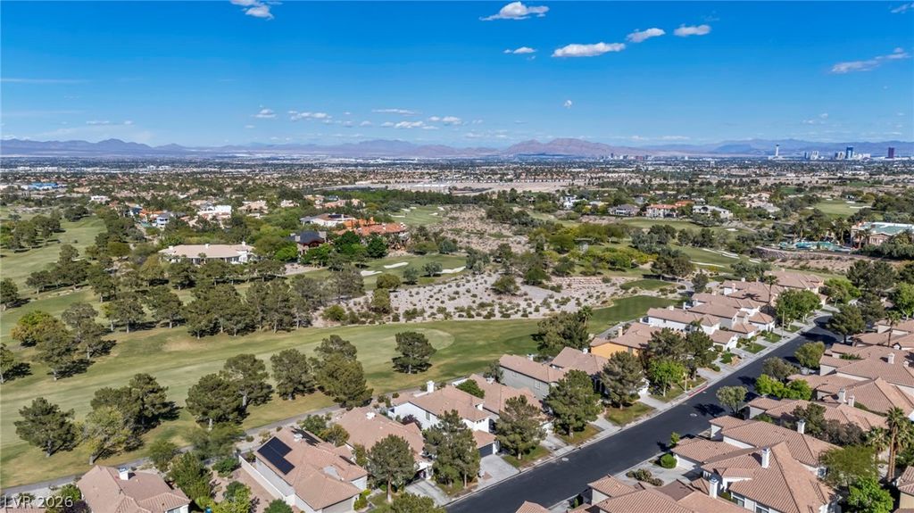 9208 Eagle Ridge Drive, Las Vegas, NV 89134 — photo 5