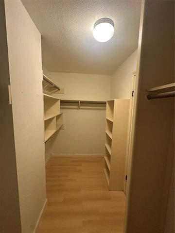 10005 Kemp Forest Drive, Houston, TX 77080