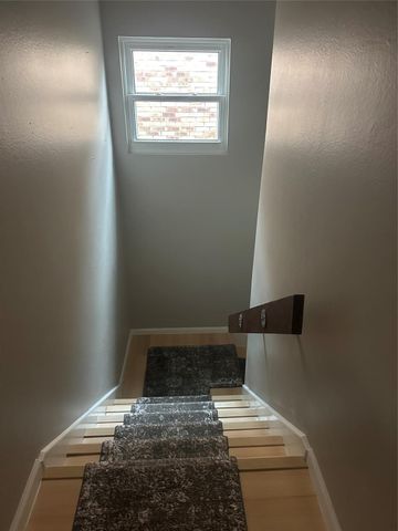 10005 Kemp Forest Drive, Houston, TX 77080