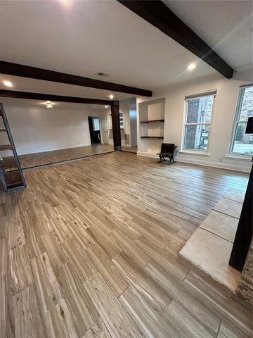 10005 Kemp Forest Drive, Houston, TX 77080