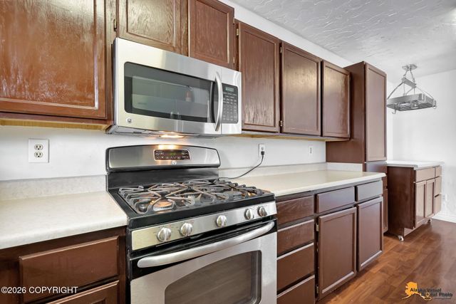 1153 W 71st Court, Anchorage, AK 99518