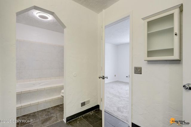 1153 W 71st Court, Anchorage, AK 99518