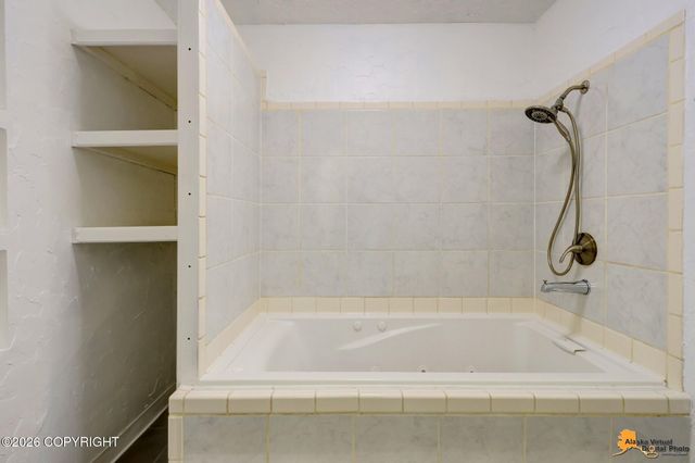 1153 W 71st Court, Anchorage, AK 99518