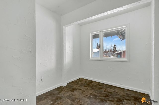 1153 W 71st Court, Anchorage, AK 99518