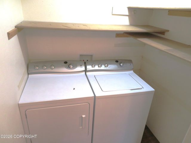 1153 W 71st Court, Anchorage, AK 99518