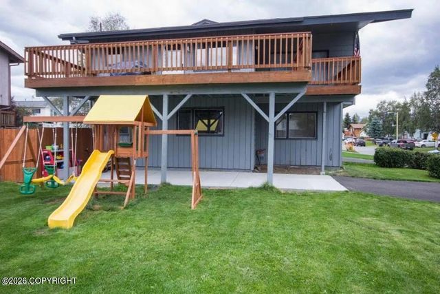 1153 W 71st Court, Anchorage, AK 99518