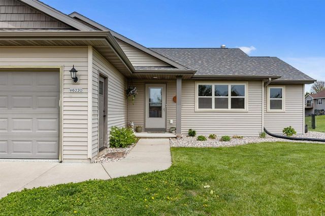 W6220 SHERWOOD POINT COURT, Greenville, WI 54942