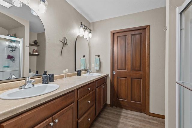 W6220 SHERWOOD POINT COURT, Greenville, WI 54942