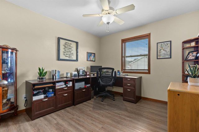 W6220 SHERWOOD POINT COURT, Greenville, WI 54942