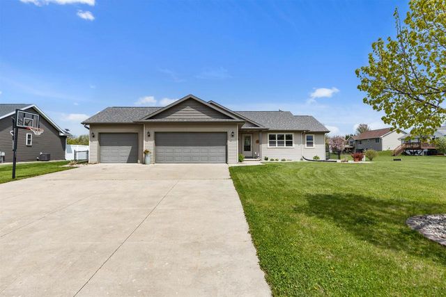 W6220 SHERWOOD POINT COURT, Greenville, WI 54942