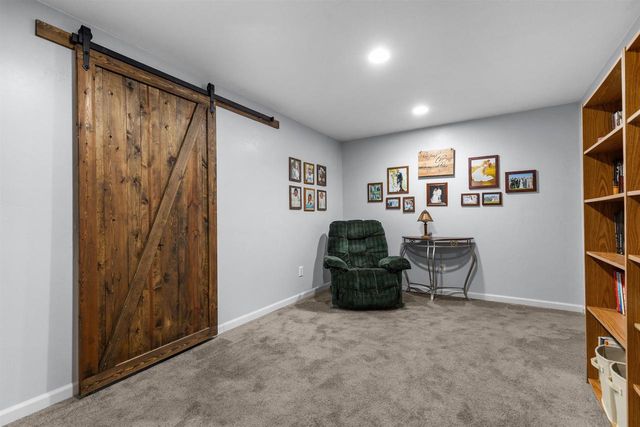 W6220 SHERWOOD POINT COURT, Greenville, WI 54942