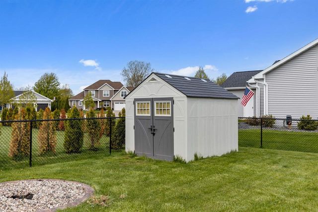 W6220 SHERWOOD POINT COURT, Greenville, WI 54942