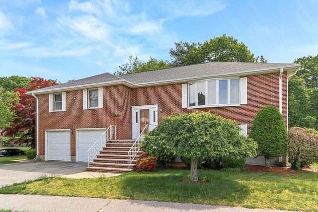 12 Landers Rd, Stoneham, MA 02180