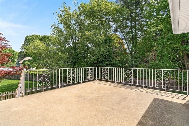 12 Landers Rd, Stoneham, MA 02180