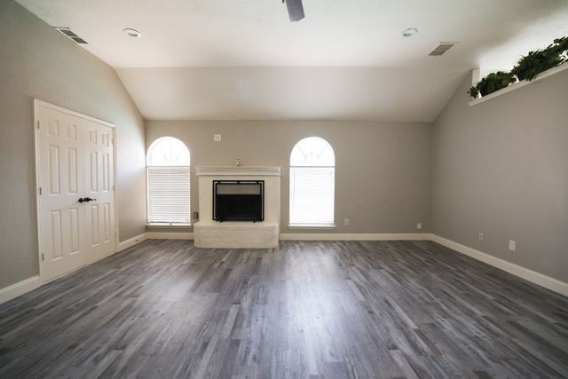 4315 Elgin Court, Grand Prairie, TX 75052