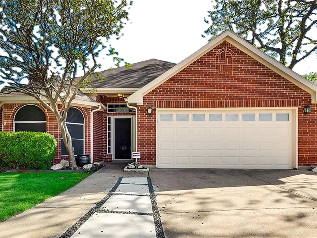 4315 Elgin Court, Grand Prairie, TX 75052