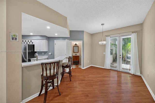 1900 Oceanwalk Ln 109, Lauderdale By The Sea, FL 33062