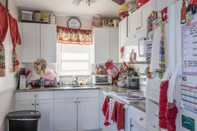 928 S Dixie Highway, Lake Worth Beach, FL 33460