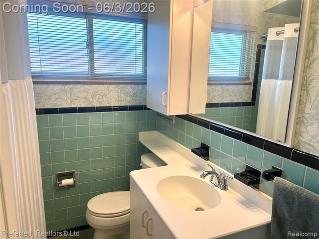 31221 Westfield Street, Livonia, MI 48150