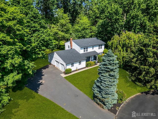 6 Conover Court, East Brunswick, NJ 08816