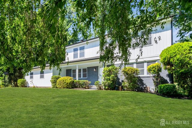 6 Conover Court, East Brunswick, NJ 08816