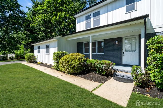 6 Conover Court, East Brunswick, NJ 08816