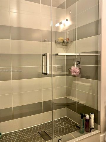 1700 Meridian Ave 303, Miami Beach, FL 33139