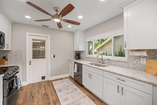 8140 NW 48TH LANE, Ocala, FL 34482
