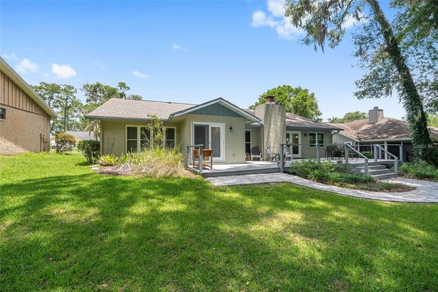 8140 NW 48TH LANE, Ocala, FL 34482