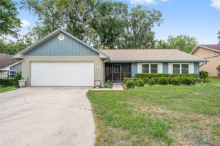 8140 NW 48TH LANE, Ocala, FL 34482