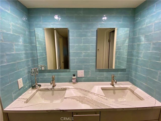 230 S Catalina Avenue 107, Redondo Beach, CA 90277